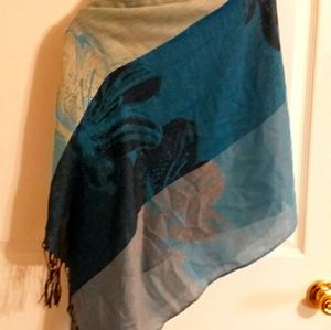 Scarf/pashmina